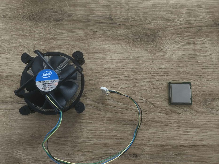 Intel core i3 2120 + Cooler
