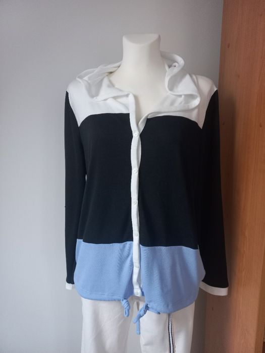Sweterkowa bluza z kapturem rozm 42- 44