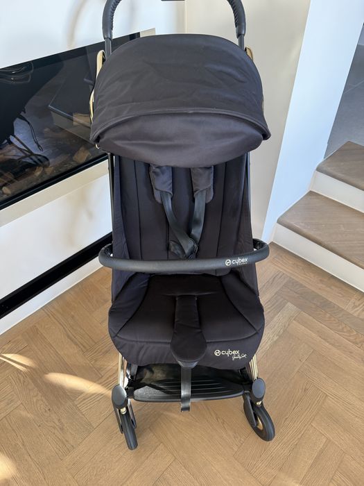 Cybex coya jeremy scott