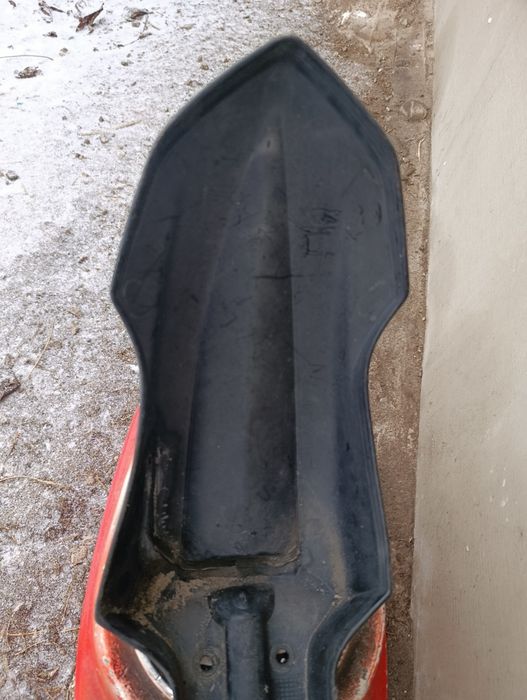 Błotnik przód Aprilia SX 125 nadkole przednie przedniego koła cross A4