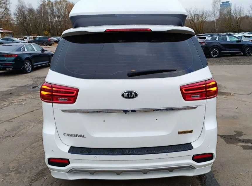 Kia Carnival  2019