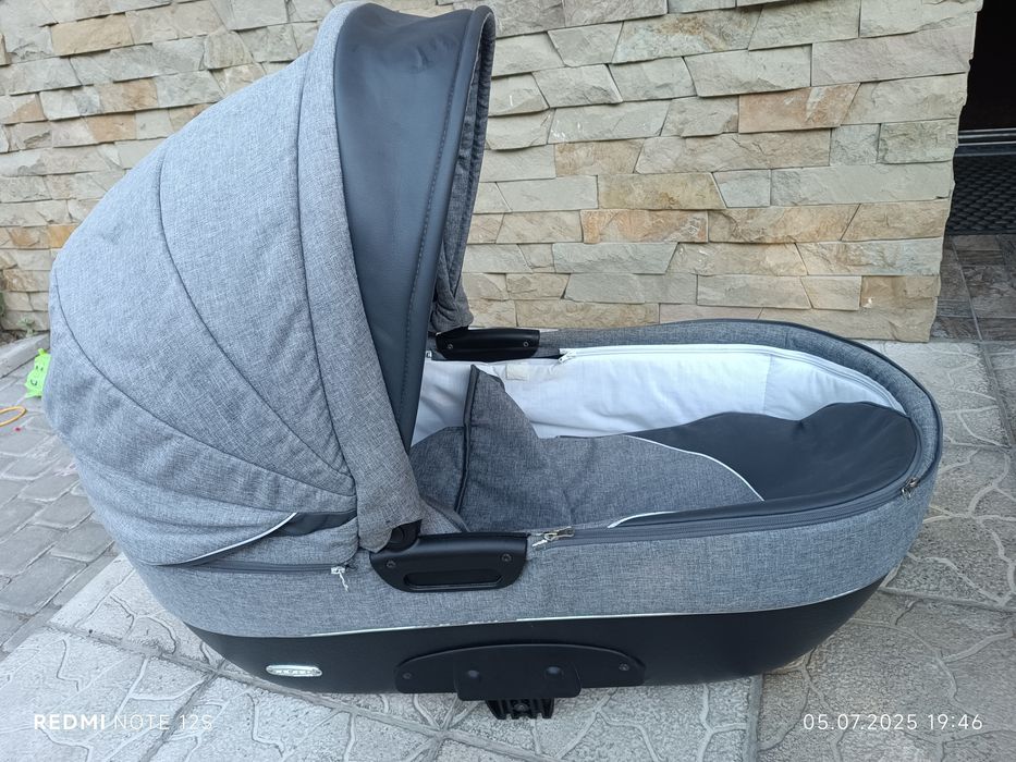 Продам дитячу коляску, ціна бомба!