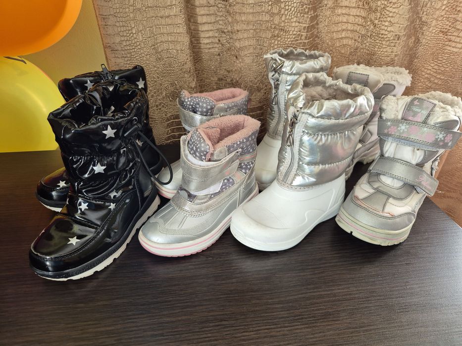 взуття на дівчинку