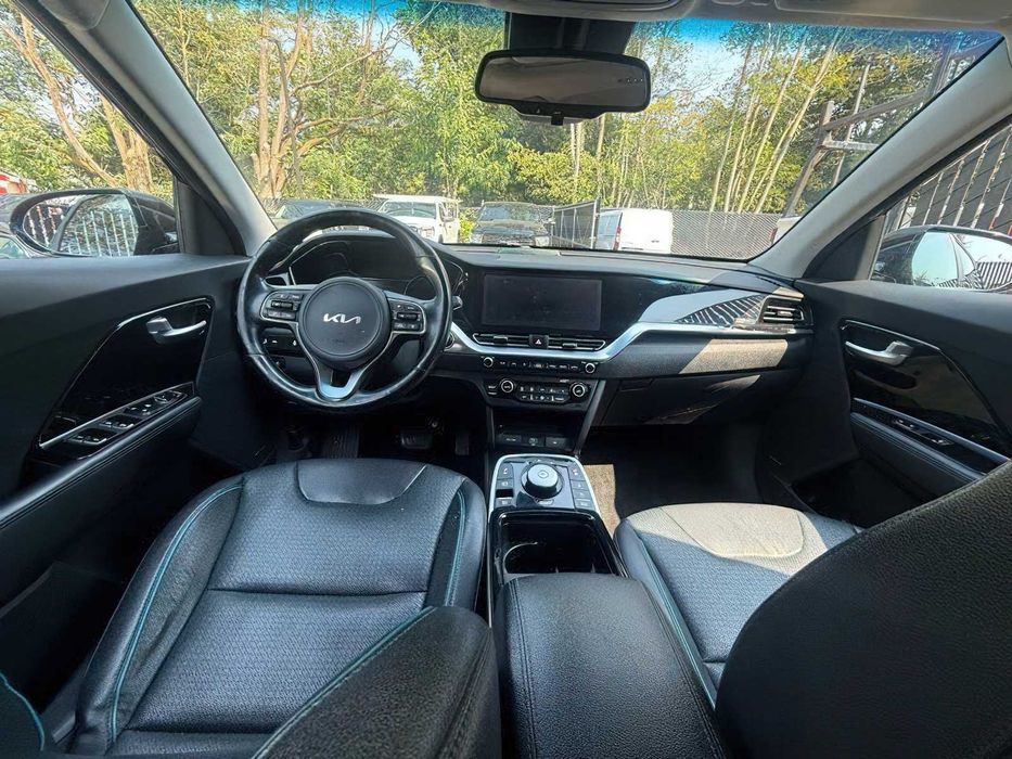 Kia Niro EV EX Premium      2022