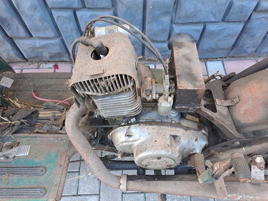 Продам скутер ссср на ходу