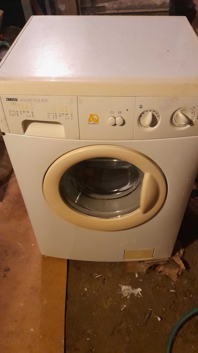 Стиралка по запчастям разборка ЗЧ Zanussi aquacycle 800 пральна машина