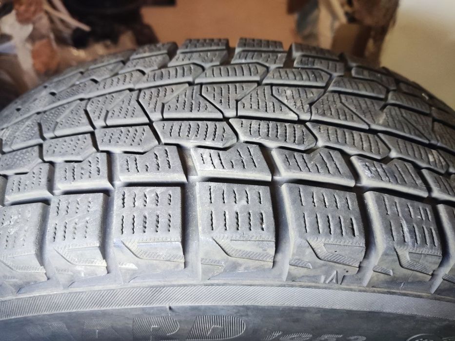 Зимова 23 рік гума 195/65 R15 Yokohama VW 5*112 et 43,  Germany