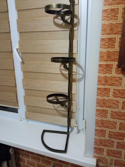 Підставка для квітів.ровер.велосіпед.на підвіконня.квітник.