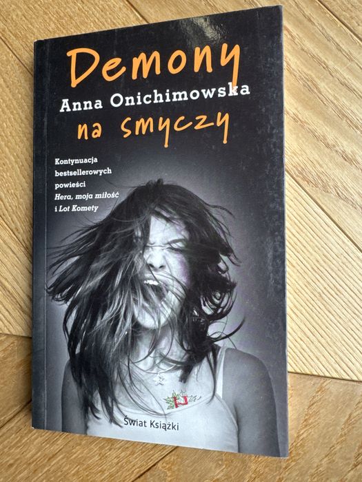 Książka Demony - Anna Onichimowska, Świat Książki – 15 zl