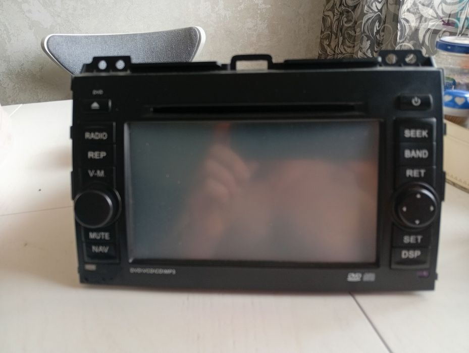 Продам магнітолу