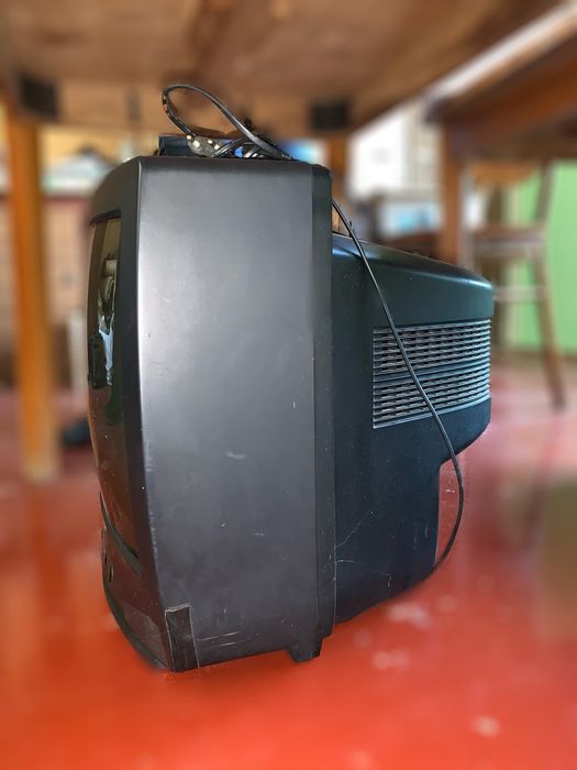 Телевізор Sharp