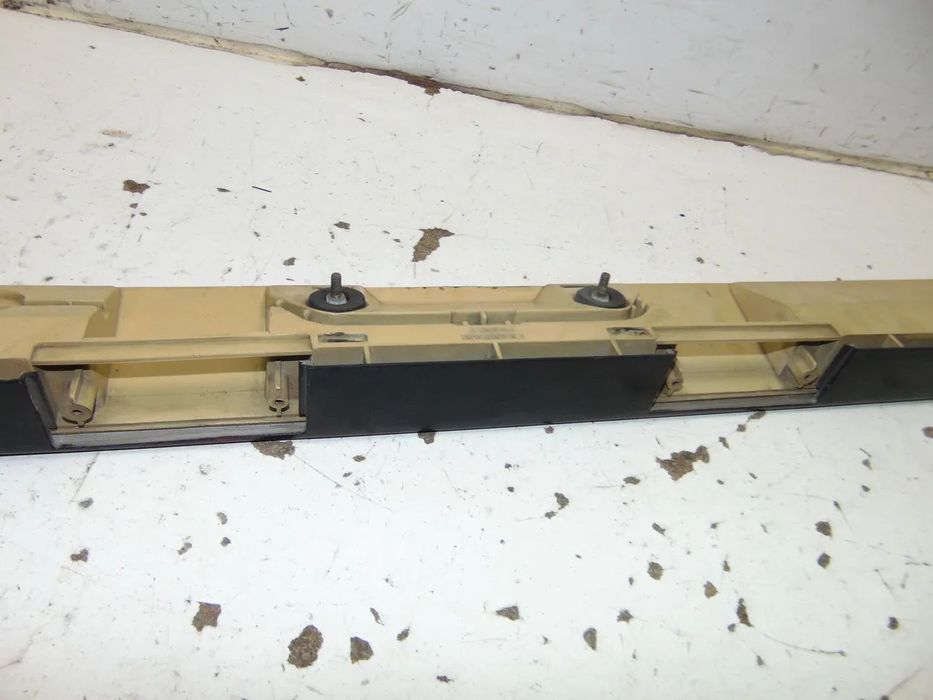 Audi Coupê GT placa refletora " usado em bom estado