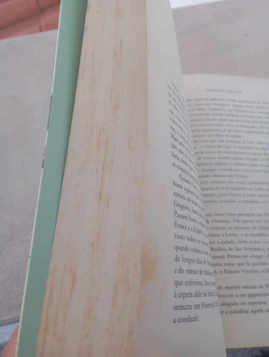Livro " Um dia de cada vez"