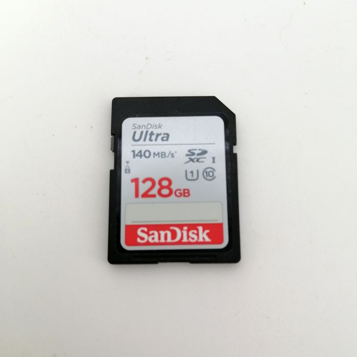 Máquina Fotográfica Nikon7500 (corpo)