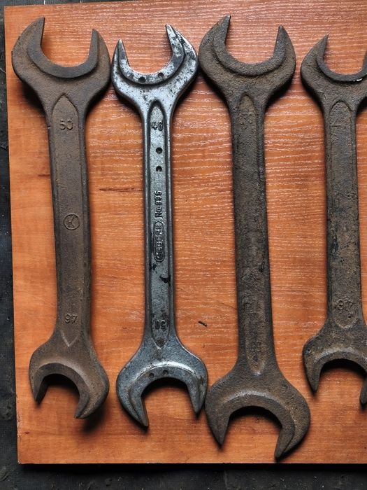 Sprzedam duże klucze