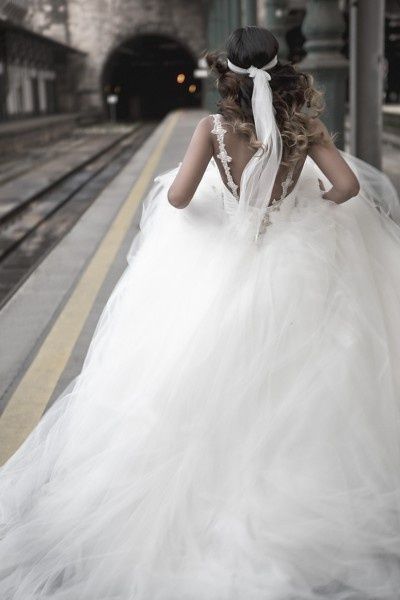 Vestido de noiva a bela noiva