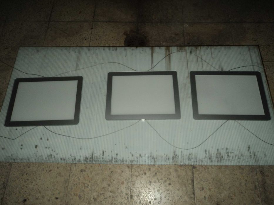 Montra retroiluminada em LED