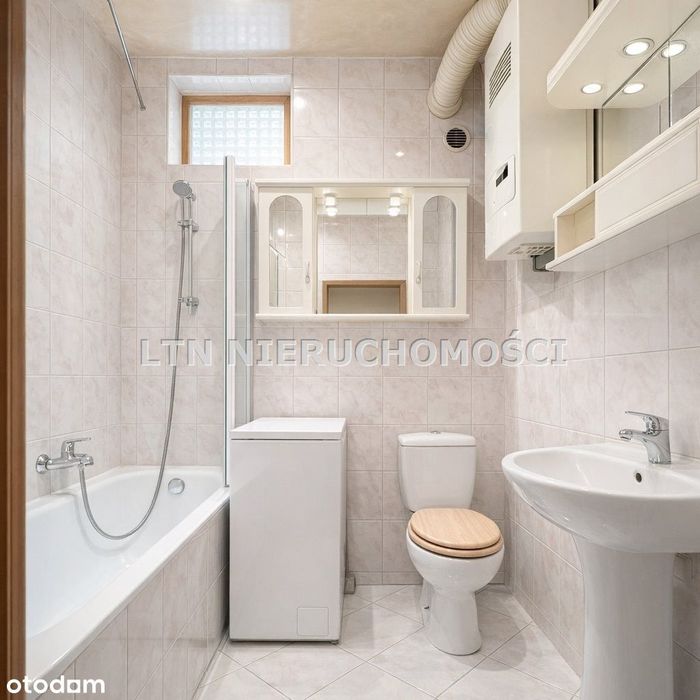 Tychy, ul. Ciasna | 2 pokoje, balkon do remontu