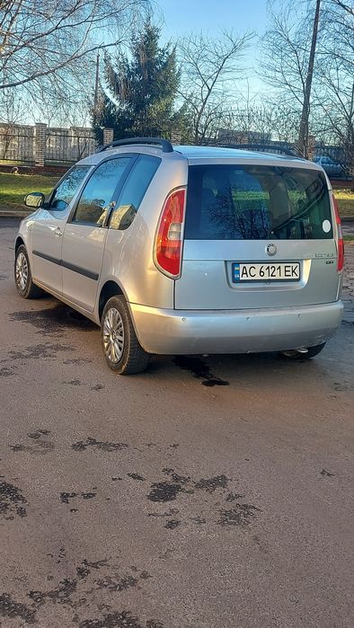 Шкода ромстер 1,4 газ-бенз
