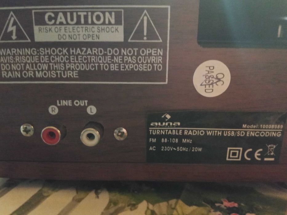 Gramofon Auna TT-92W z radiem