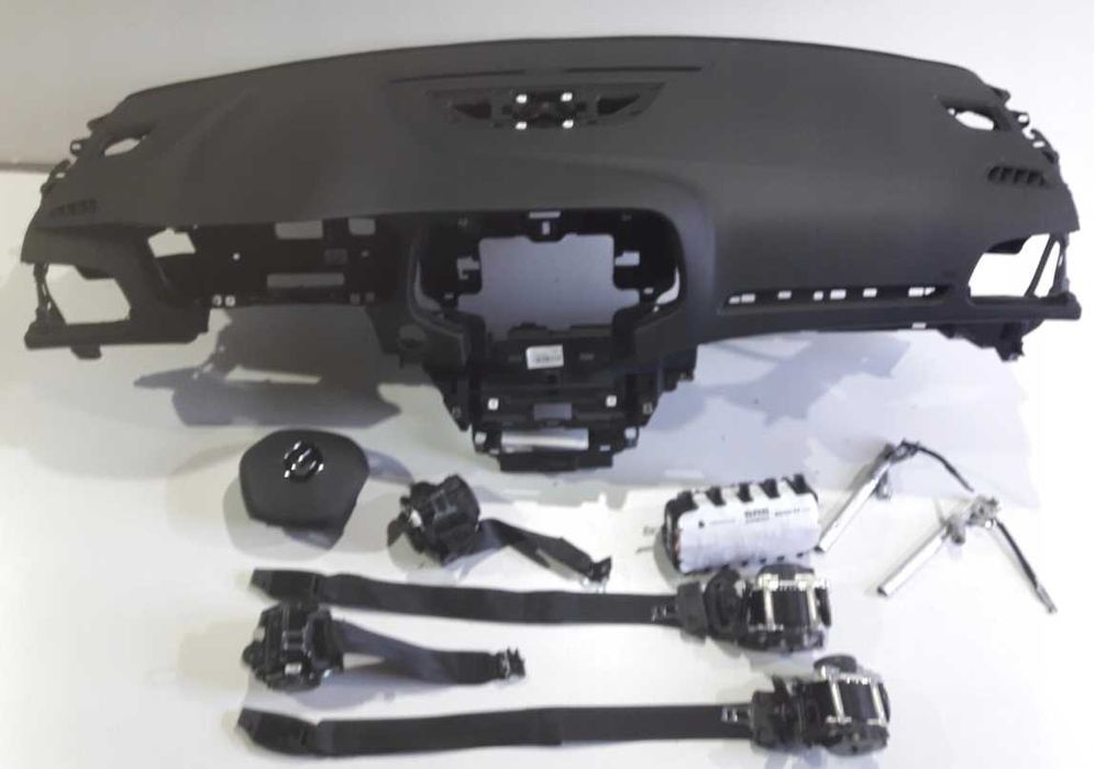 Renault Megane 4 Dashboard Airbag Seat Belts