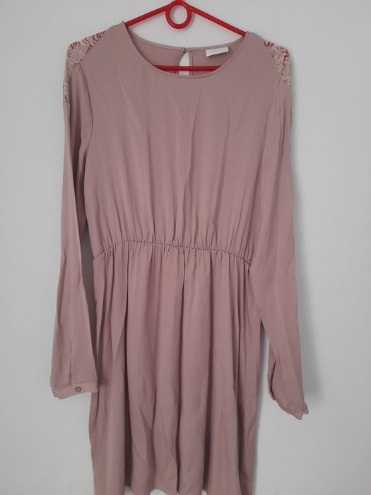 Sukienka rozmiar 38.