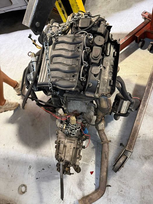 MOTOR BMW 320d e46