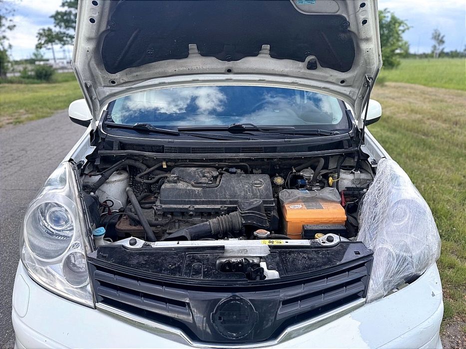 Nissan Note  2012 Після незначної ДТП. НА ВПЕВНЕНОМУ ХОДУ. Відмінний стан.