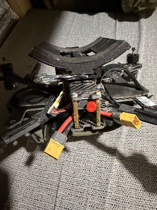 Продам дрон fpv 20 дюймів ( в робочу стані без камери)