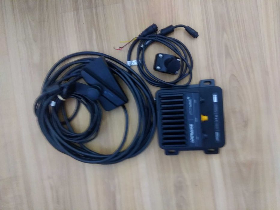 Echosonda Lowrance Active Target komplet -latarka Lowrance