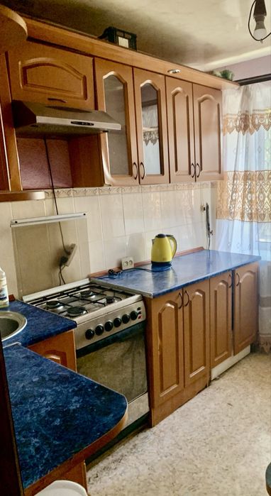 Сдам 3 к Центр 12000 кп