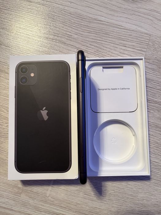 Czarny iPhone 11 Apple 128 gb