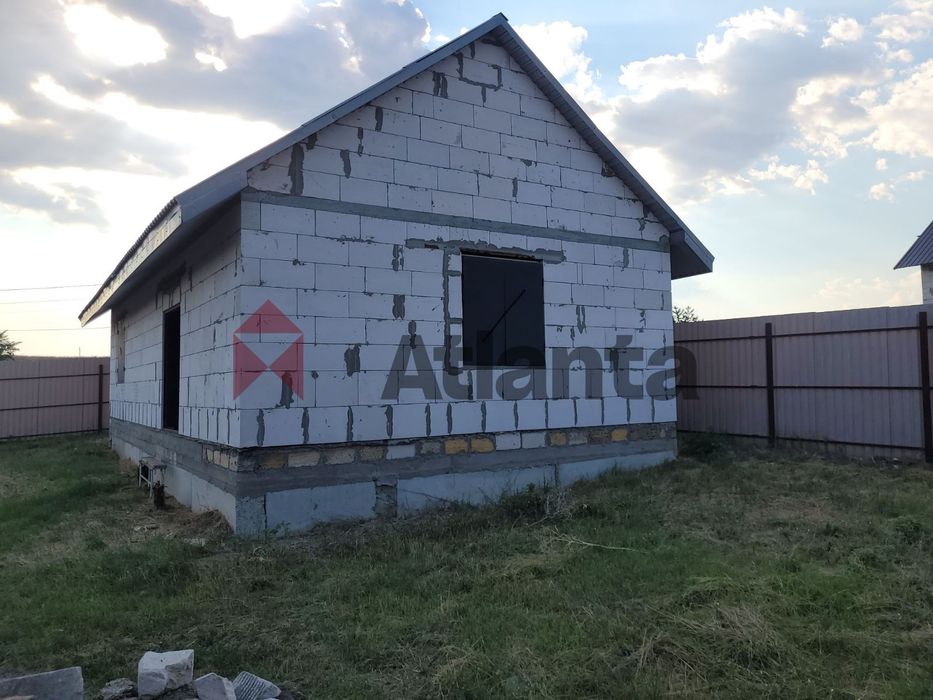 Коробка будинку на 8 сотках  в Великому Дальнику за доступною ціною
