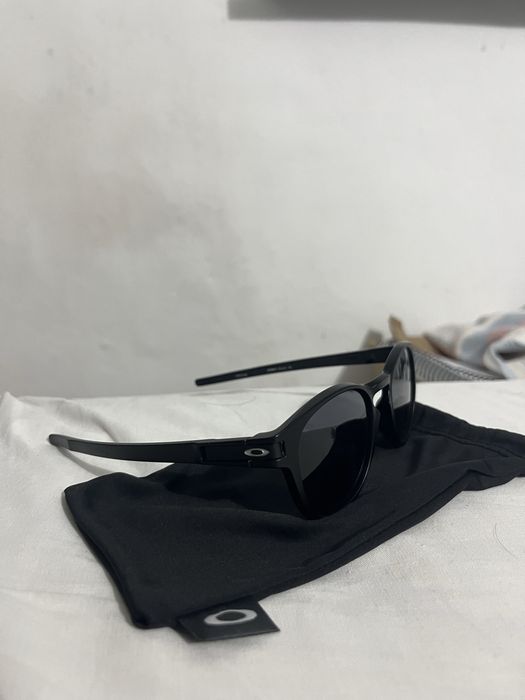 Oakley Latch Original