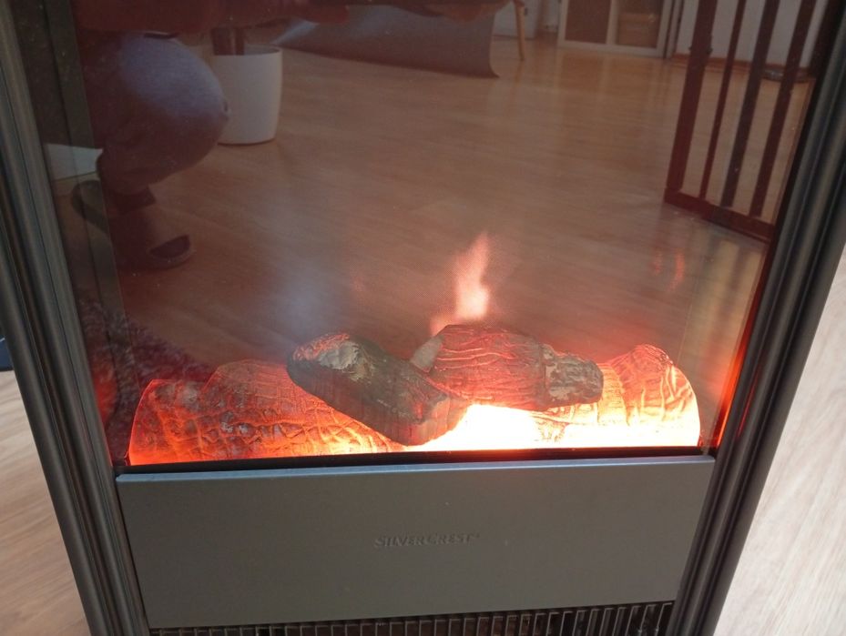 Lareira Elétrica Efeito Fogo