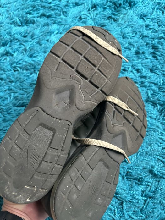 Khaki buty sportowe uniwersalne nike damskie