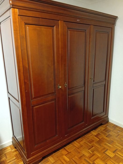 Venda mobiliário de quarto