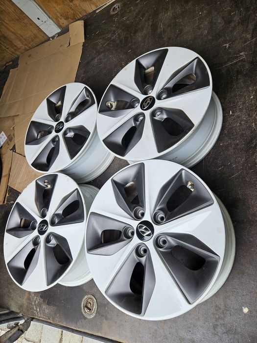 Oryginalne Felgi Aluminiowe 16" Hyundai IONIQ  5X114.3  ET50