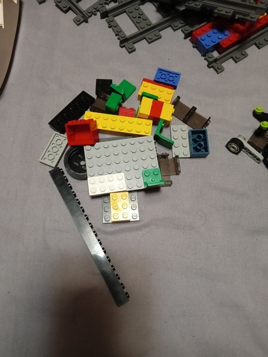 LEGO City поезд (7897).