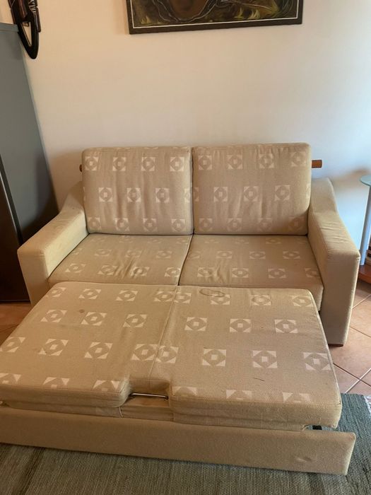 Sofá Cama três lugares