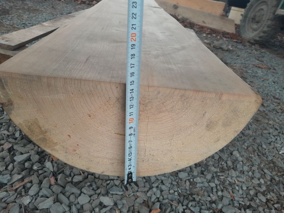 Pół bale swierkowe