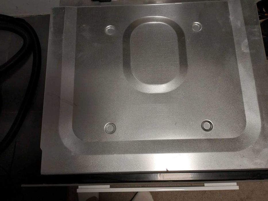 Piekarnik do  zabudowy KERNAU KBO 1076 S PT W