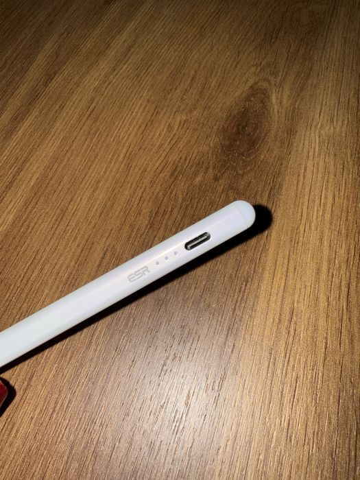 Rysik ESR Digital+ Magnetic Stylus Pen iPad Biały