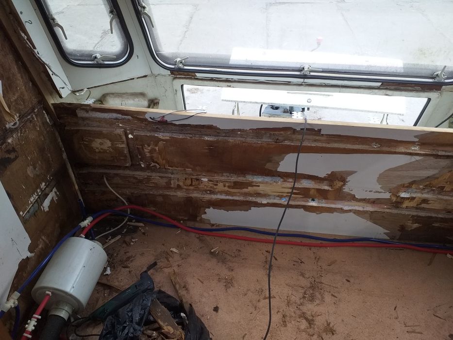 naprawa przyczep kempingowych Angielskich i Europejskich , kamperów