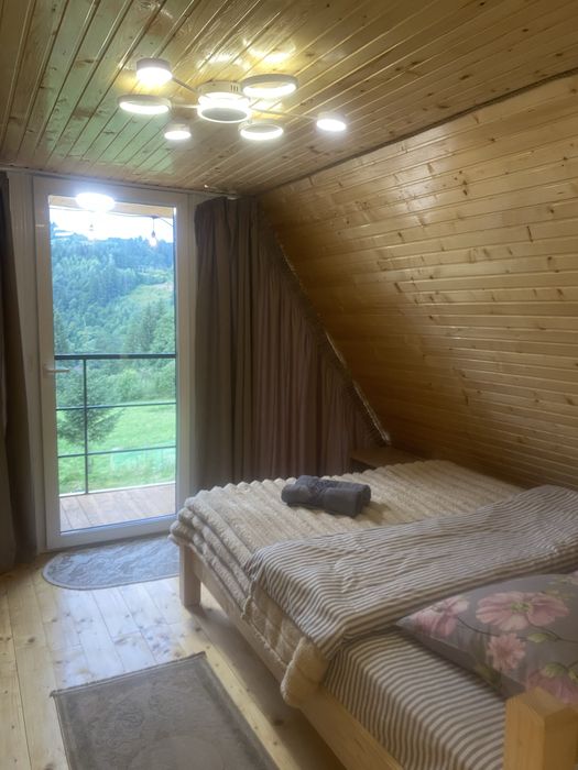 Оренда котеджу з ЧАНОМ та басейном в Карпатах на 4-6чол. с.Микуличин