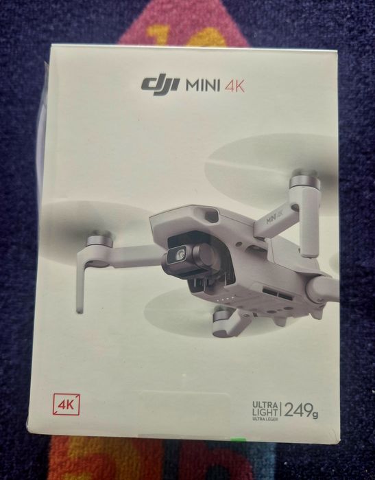 Dron DJI Mini 4K z aparaturą RC-N1C