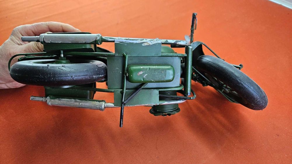 Model motocykla metalowy