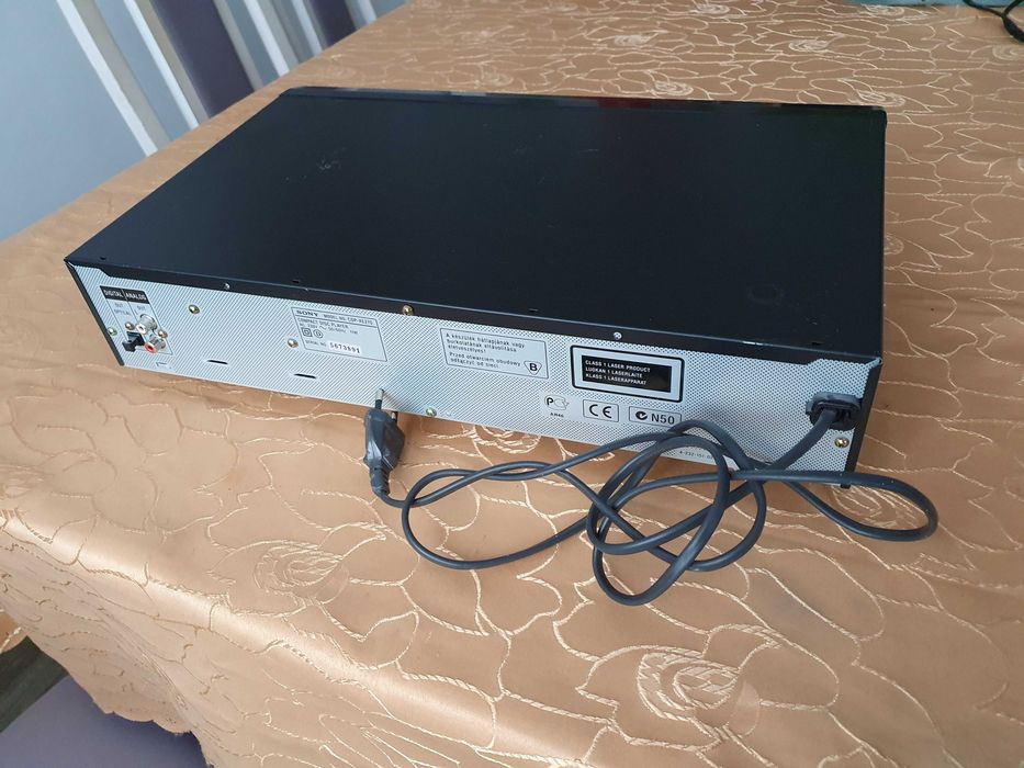 Odtwarzacz cd sony CDP-XE270