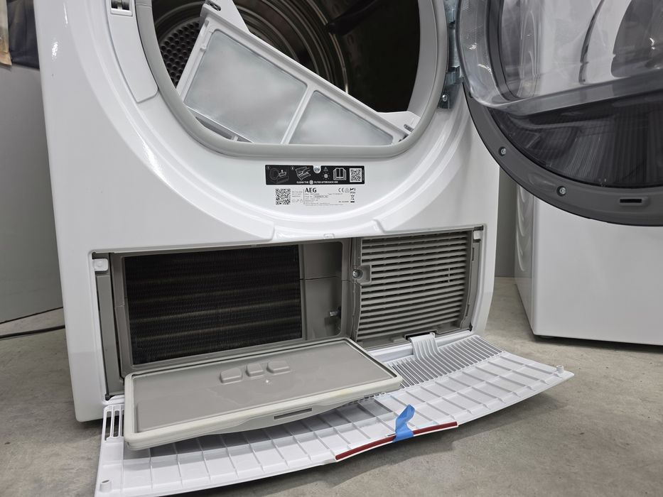 AEG Сушильна машина тепловий насос А+++ ECO 2024р НОВА сушіння пуховик