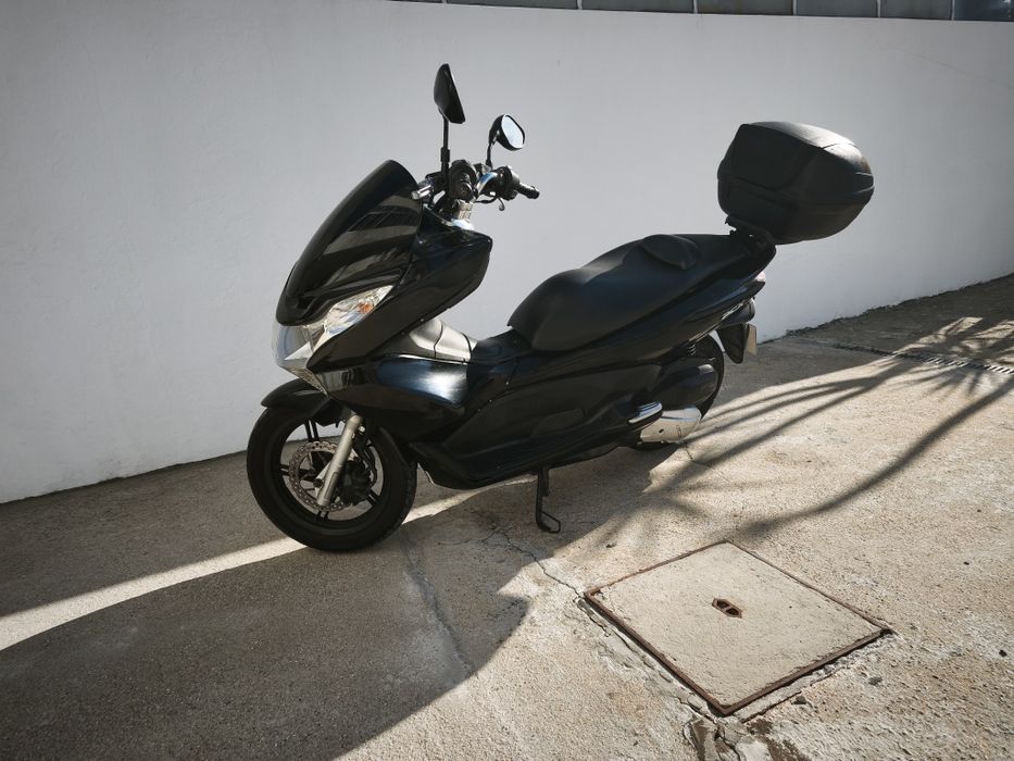 Honda PCX 2012 - Top Case - 46092 kms